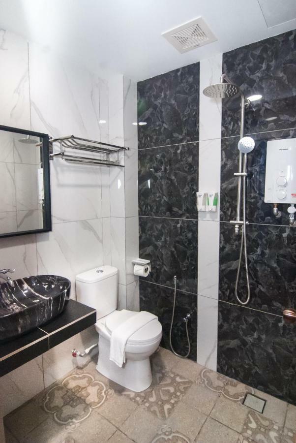 ג'והור בהרו Good 9 Hotel - Bukit Dahlia מראה חיצוני תמונה